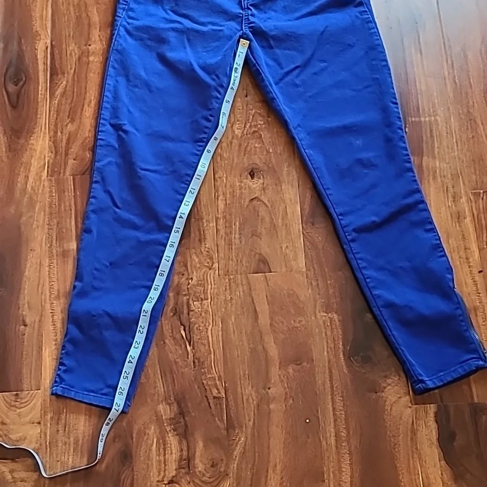 🎉Host Pick🎉 Forever 21 Colbat Blue Ankle Zipper Jeans - Picture 8 of 11